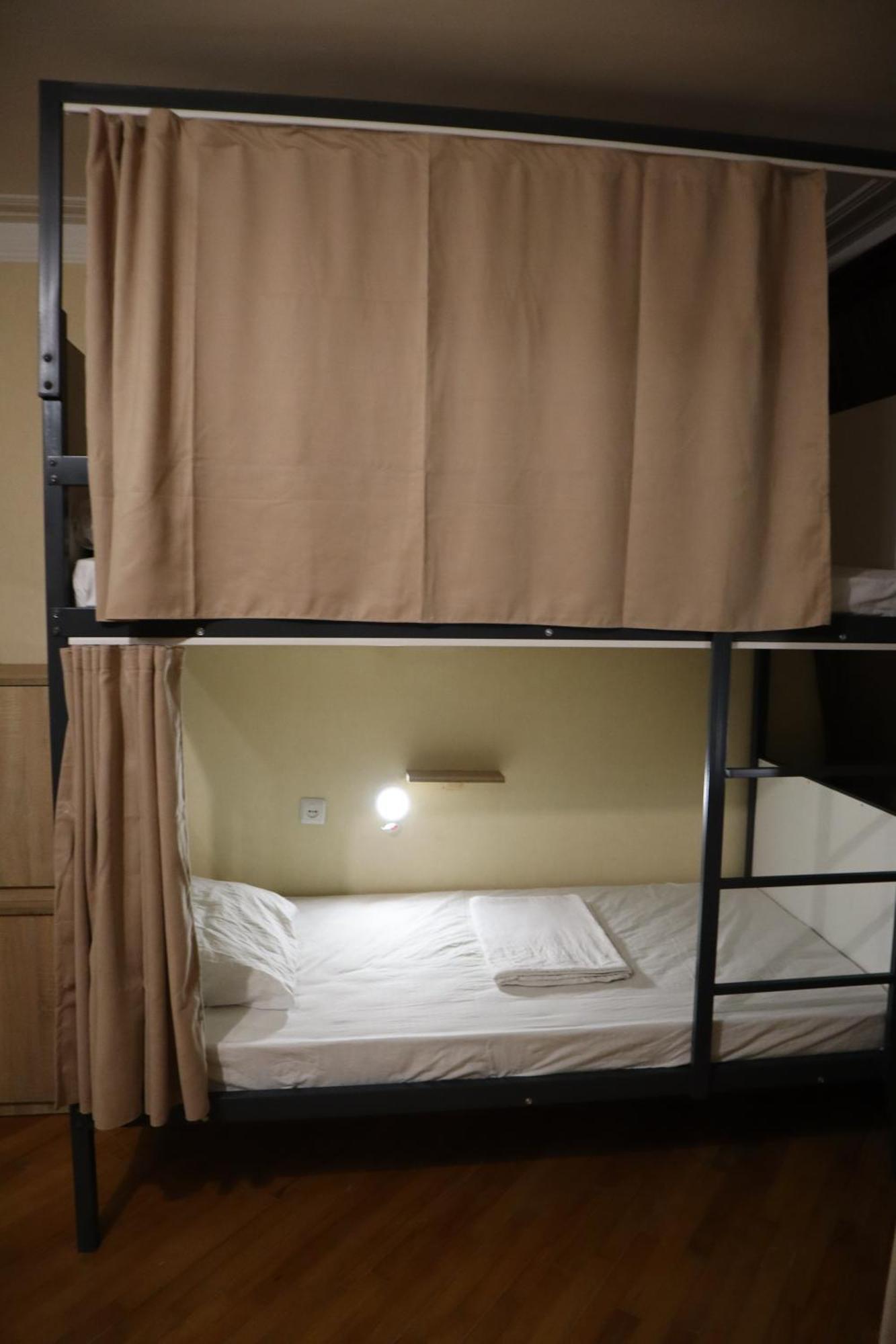 Sweet Sleep Hostel เยเรวาน ภายนอก รูปภาพ