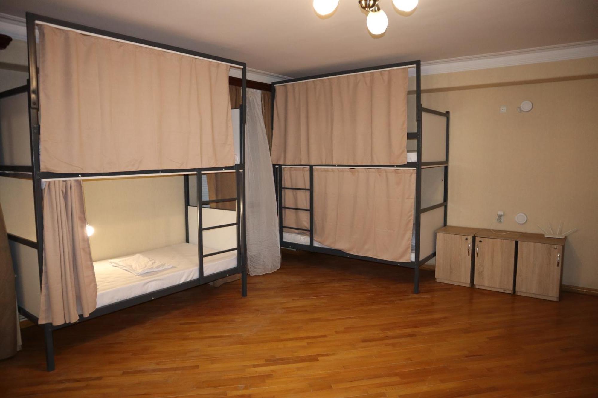 Sweet Sleep Hostel เยเรวาน ภายนอก รูปภาพ