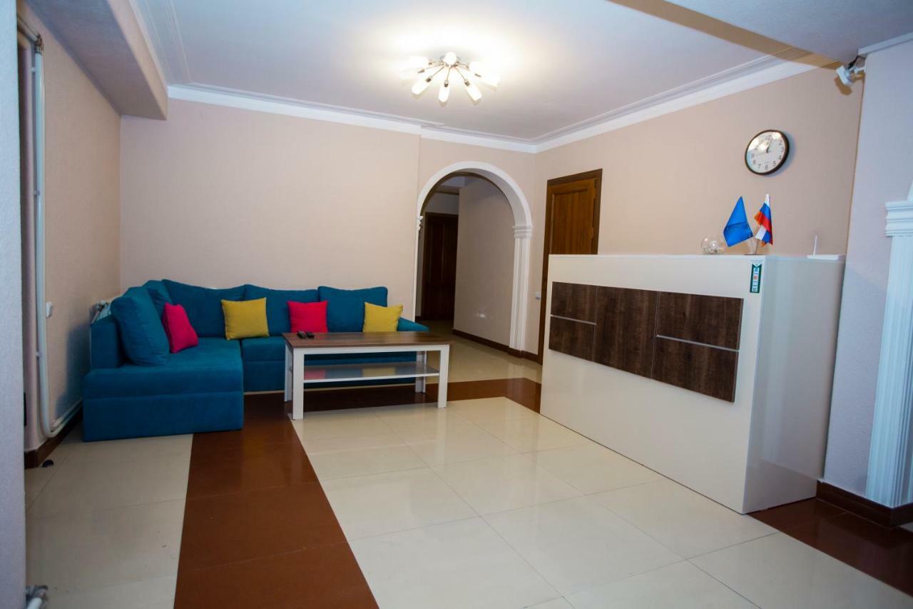 Sweet Sleep Hostel เยเรวาน ภายนอก รูปภาพ